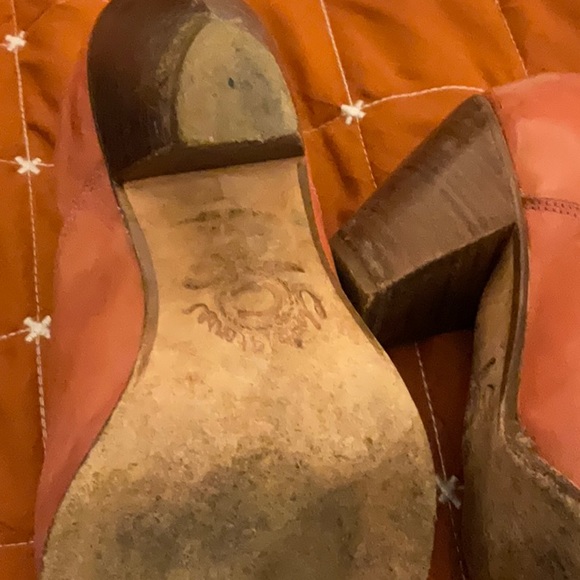 Charlie 1 Horse ankle boot’s excellent used condition 6 1/2 size! - Picture 9 of 12